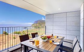 The Best Sea View Apartment By Lovelystay